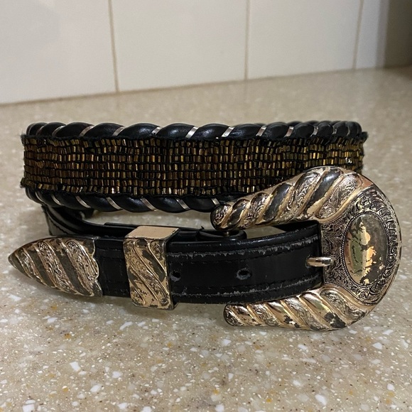 BB Simon belt with beads. Silver distressed hardware and beads. Good condition. - Picture 3 of 7